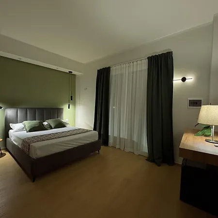 Attico 3*