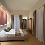 Attico Konukevi