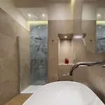 Konukevi Attico Marsala