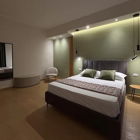 Attico Konukevi 3*